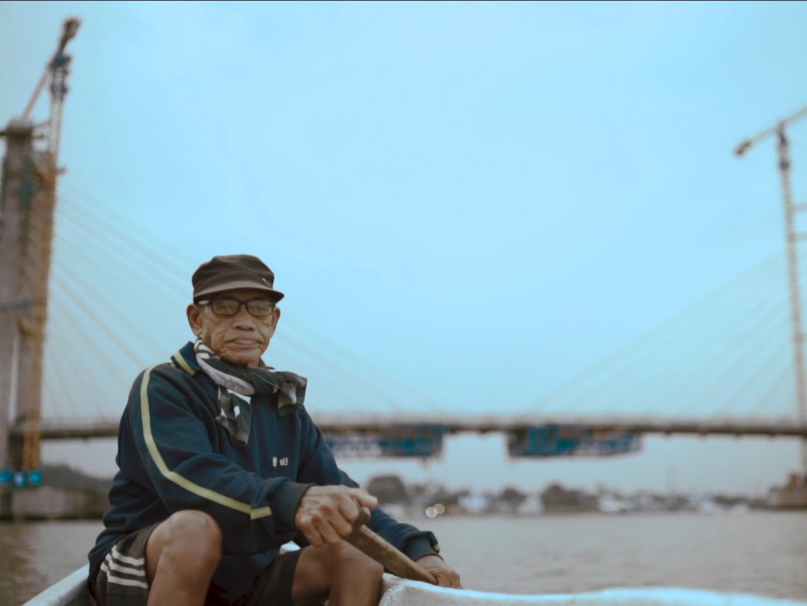 Ojek Perahu Khawatir Kehilangan Pekerjaan karena Jembatan Teluk Kendari Diresmikan Ojek Perahu Khawatir Kehilangan Pekerjaan karena Jembatan Teluk Kendari Diresmikan