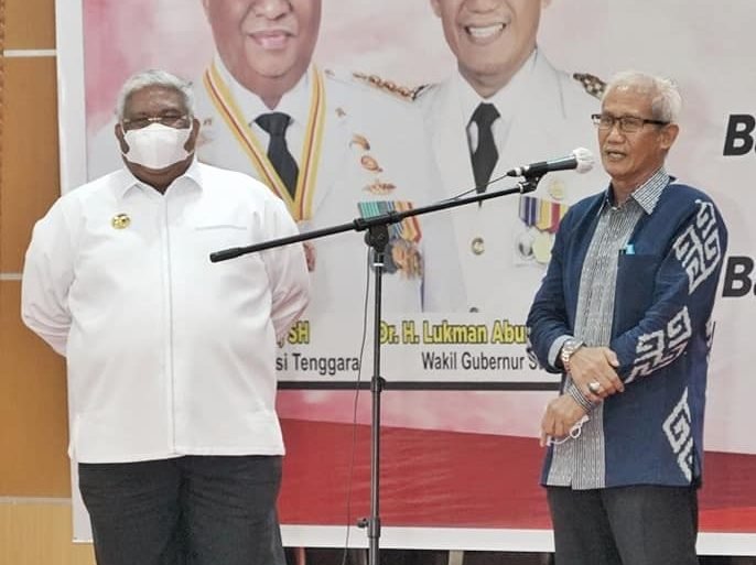 Gubernur dan Wagub Sultra Tidak Divaksin Corona, Ini Alasannya Gubernur dan Wagub Sultra Tidak Divaksin Corona, Ini Alasannya