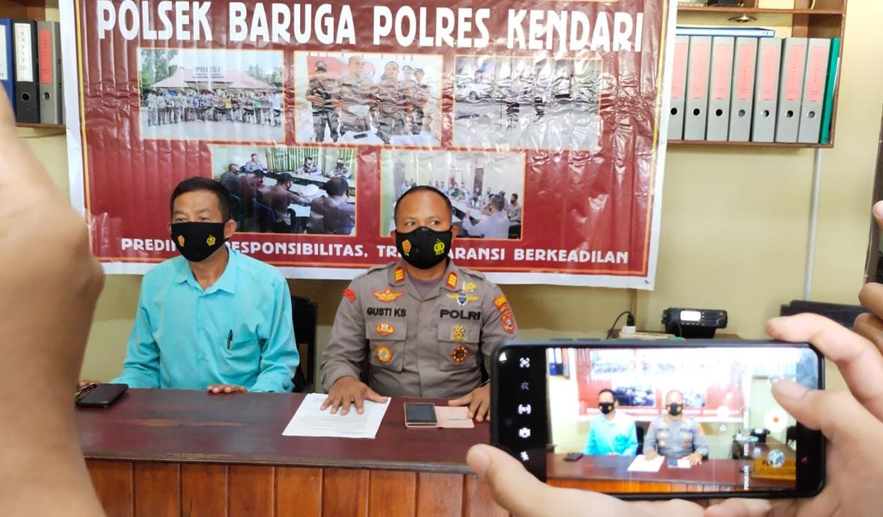 11 Remaja Diduga Terlibat Prostitusi Online di Kendari, Polisi: Uangnya untuk Jajan 11 Remaja Diduga Terlibat Prostitusi Online di Kendari, Polisi: Uangnya untuk Jajan