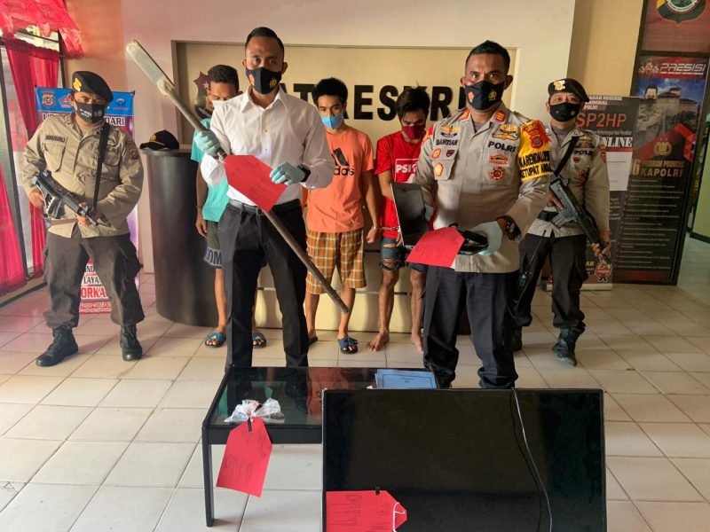 Polisi Berhasil Ringkus Komplotan Spesialis Pencuri Rumah Kosong di Konkep, Salah Satunya PNS Polisi Berhasil Ringkus Komplotan Spesialis Pencuri Rumah Kosong di Konkep, Salah Satunya PNS