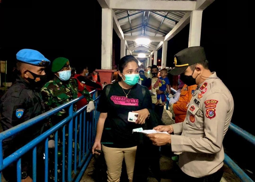 Pemkot Kendari Bakal Berlakukan Sertifikat Vaksin Jadi Izin Perjalanan Pemkot Kendari Bakal Berlakukan Sertifikat Vaksin Jadi Izin Perjalanan