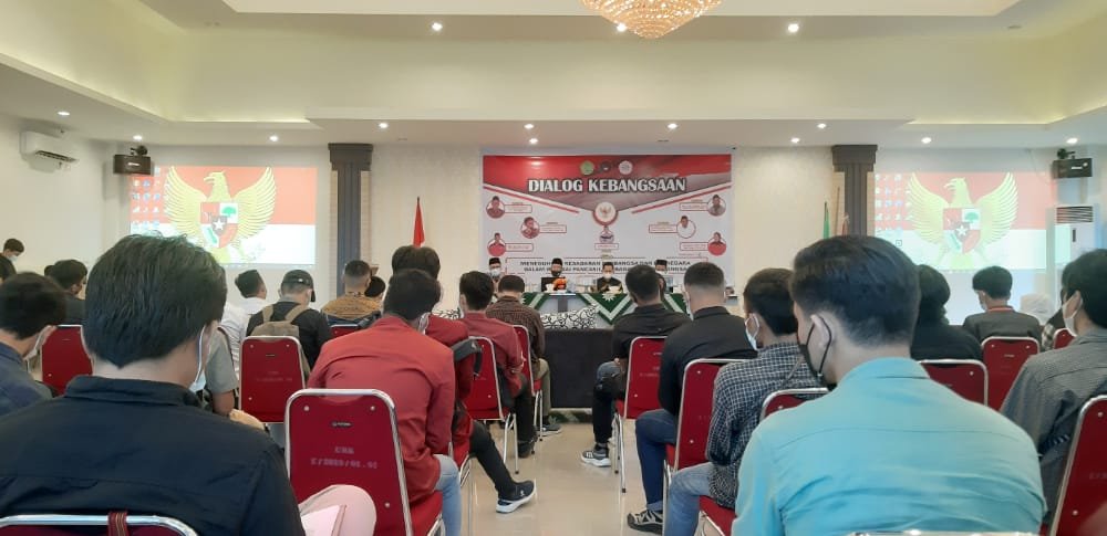 Suasana peserta dialog kebangsaan BEM Fakultas Hukum UMK.