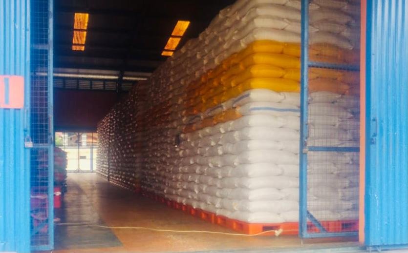 Stok beras di Gudang Bulog Sultra. 
