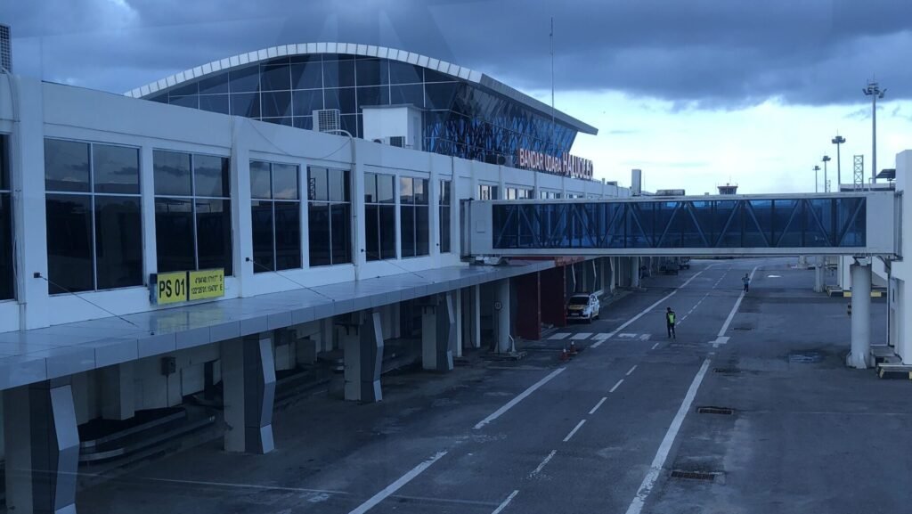 Bandara Haluoleo Kendari.