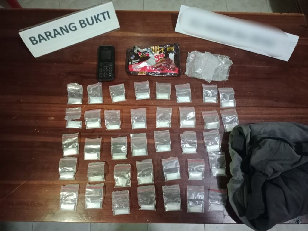 Barang bukti yang diamankan Polda Sultra dari pelaku.