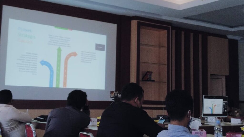 Suasana Coffe morning oleh Pemprov Sultra dalam memperkenalkan program pembangunan Gubernur, Ali Mazi dan Wakil Gubernur Sultra, Lukman Abunawas. 