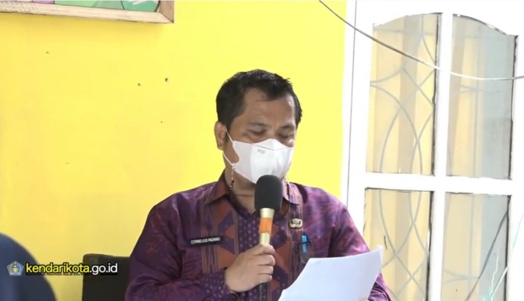 Kepala Dinas Perumahan, Kawasan Pemukiman, dan Pertanahan Kota Kendari, Cornelius Padang. Foto: Pemkot Kendari.
