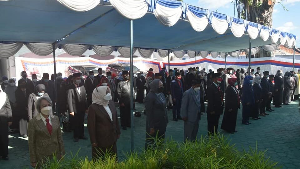 Pelantikan pejabat eselon lingkup Kota Baubau.