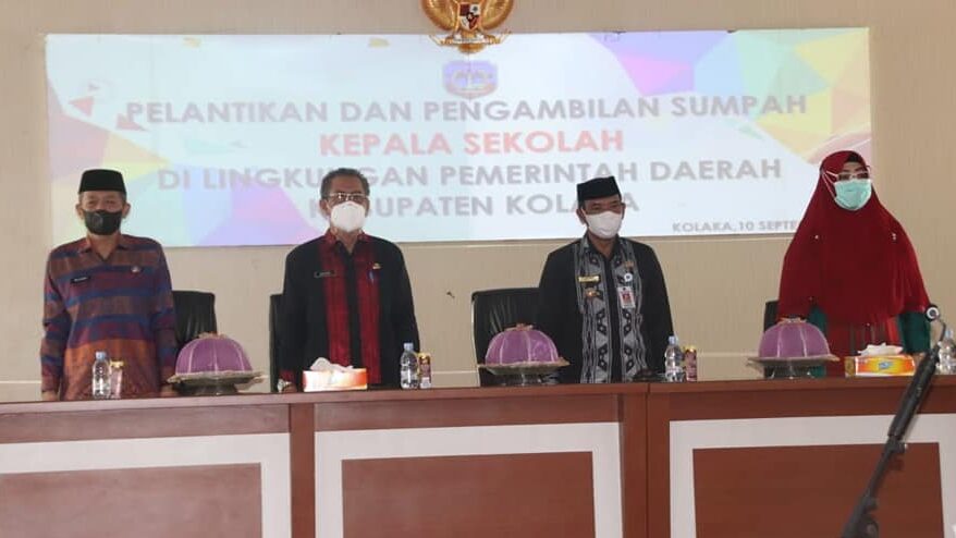 Acara pelantikan dan pengambilan sumpah jabatan kepala sekolah di lingkup Kabupaten Kolaka.