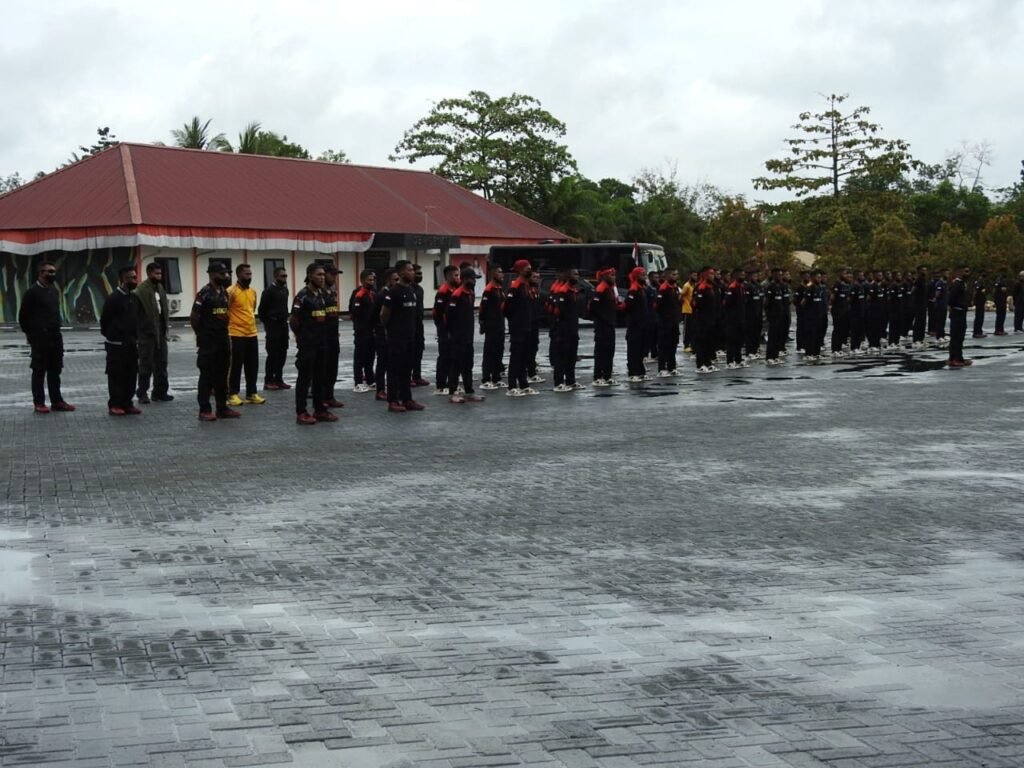 Personel Satbrimob Polda Sultra.