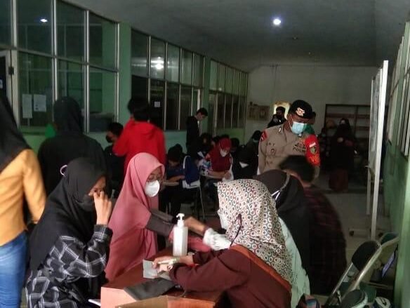 Vaksin Jadi Syarat Kuliah Tatap Muka di STMIK Catur Sakti Kendari Vaksin Jadi Syarat Kuliah Tatap Muka di STMIK Catur Sakti Kendari