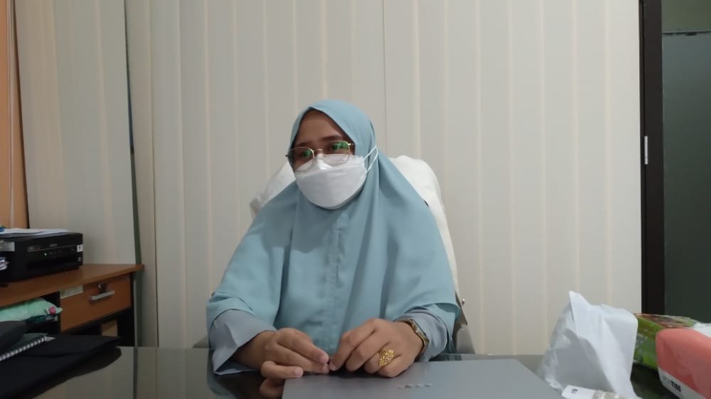 Rektor Universitas Mandala Waluya Kendari, Ratna Umi Nurlila. Foto: Yusrin Ramadhan/Kendariinfo. (16/9/2021).