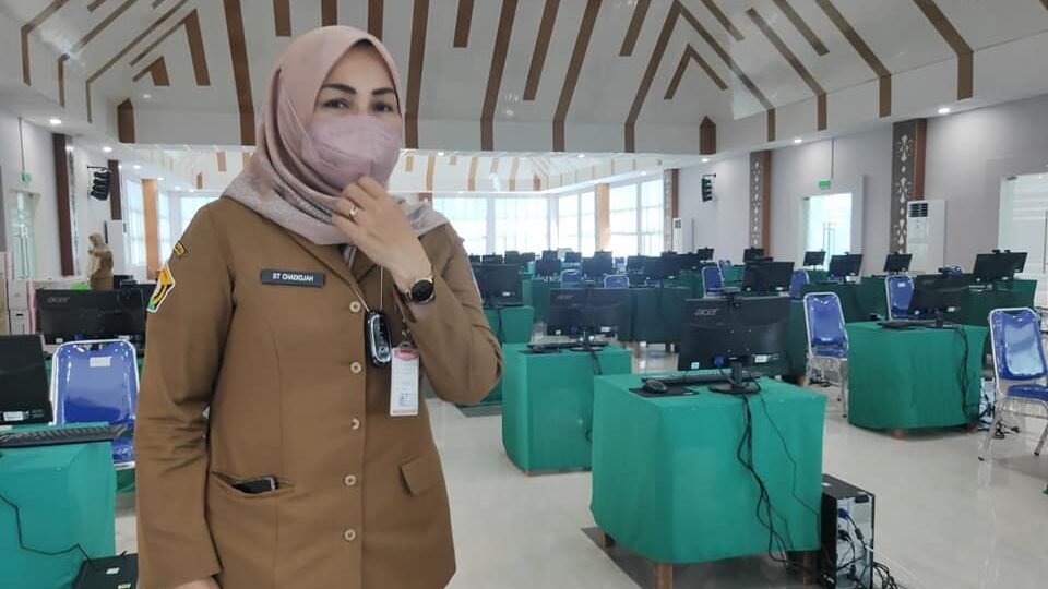 Kepala Badan Kepegawaian dan Pengembangan Sumber Daya Manusia (BKPSDM) Konsel, Hj. Sitti Chadidjah. 