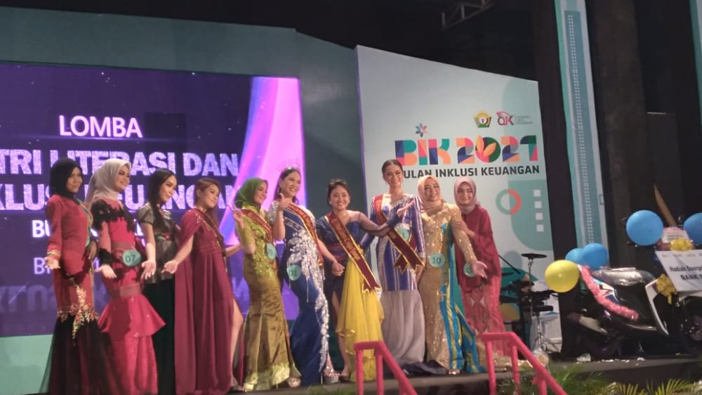 10 finalis Putri Literasi dan Inklusi Keuangan Daerah Sultra.