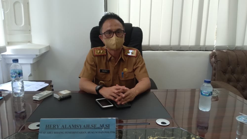 Staf Ahli Bidang Pemerintahan, Hukum dan Politik Gubernur Sultra, Hery Alamsyah.