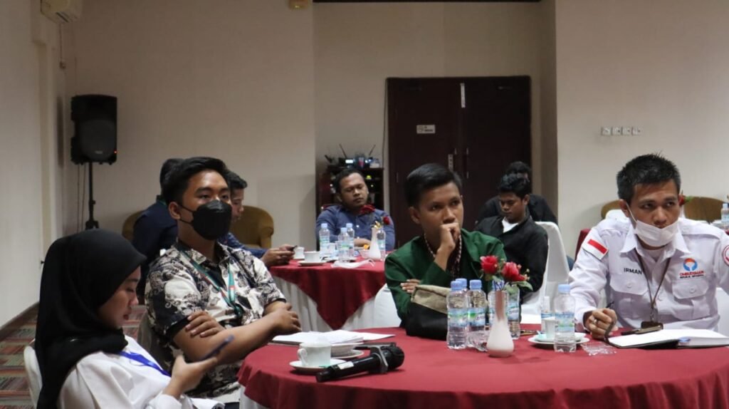 Proses Focus Group Discussion "Membangun Jejaring Ombudsman di Media Sosial pada Masa Pandemi". Foto: Istimewa. (25/10/2021).