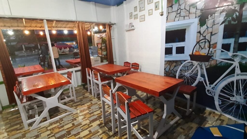 Hasil dari limbah kayu yang diolah jadi furniture.