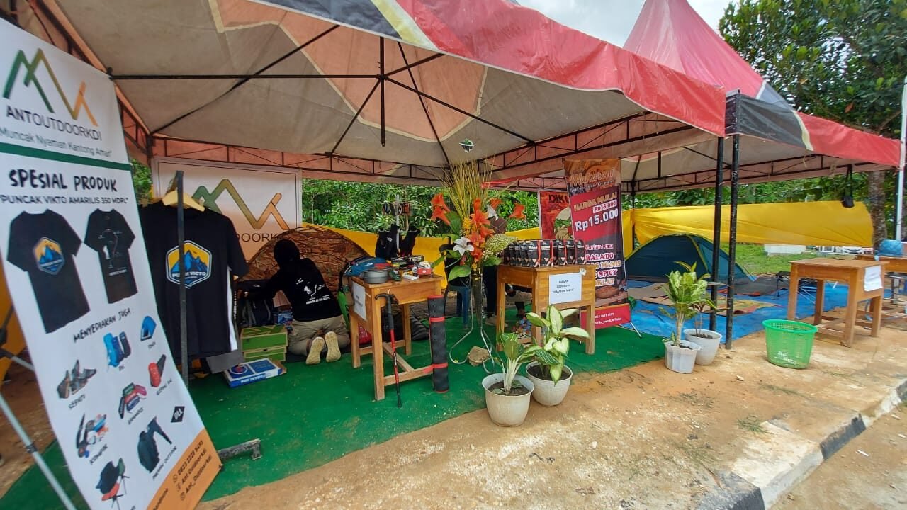 Expo dan Seminar Kewirausahaan UHO Jadi Ajang Silaturahmi Pelaku UMKM Kendari Expo dan Seminar Kewirausahaan UHO Jadi Ajang Silaturahmi Pelaku UMKM Kendari