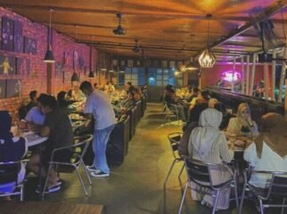 Klarifikasi Nine Teen Cafe Kendari soal Pelanggan yang Belum Bayar