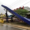 Pohon hingga Papan Reklame di Kendari Tumbang Akibat Hujan dan Angin Kencang