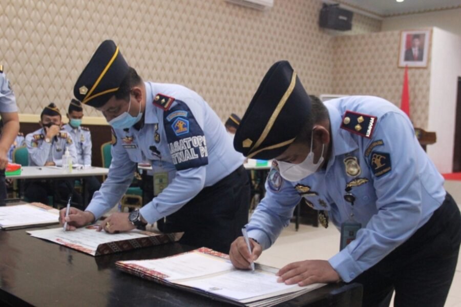 Penandatanganan Deklarasi Janji Kinerja lebih awal.