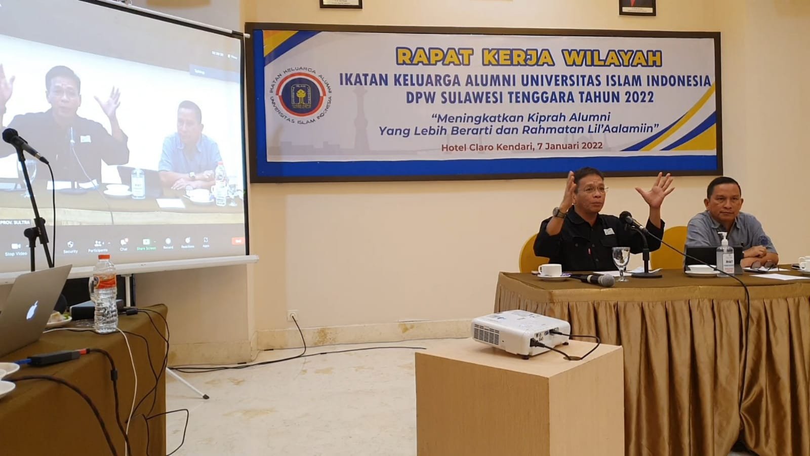 IKA UII Sultra Komitmen Berkontribusi dalam Pembangunan Daerah IKA UII Sultra Komitmen Berkontribusi dalam Pembangunan Daerah