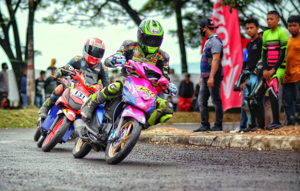 Kejuaraan Laode Muhammad Aswin (LMA) Cup 1 Road Race Open Championship 2022 di Saran Olahraga (SOR) La Ode Pandu, Kota Raha.