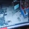 OTK Bawa Sajam Serang Pengunjung Indomaret di Kendari, Pelaku Terekam CCTV