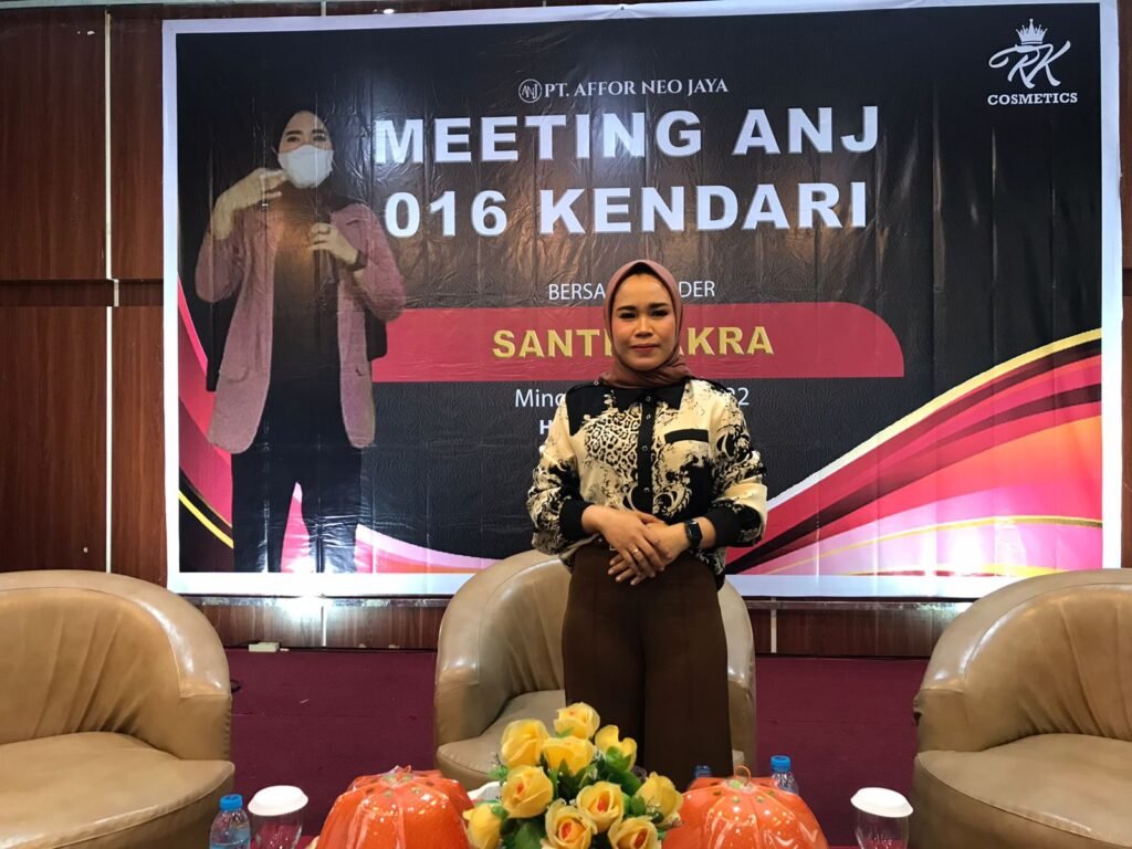Leader 01 ANJ 016 Kendari, Santi Cakra.