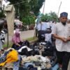Jelang Lebaran, Baju Bekas Jadi Incaran Warga Kendari