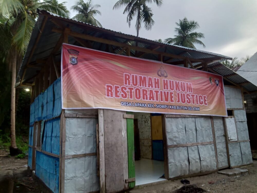 Brigpol Salim, Personel Polsek Siompu Bangun Rumah Hukum Bagi Pelaku Kriminalitas Brigpol Salim, Personel Polsek Siompu Bangun Rumah Hukum Bagi Pelaku Kriminalitas