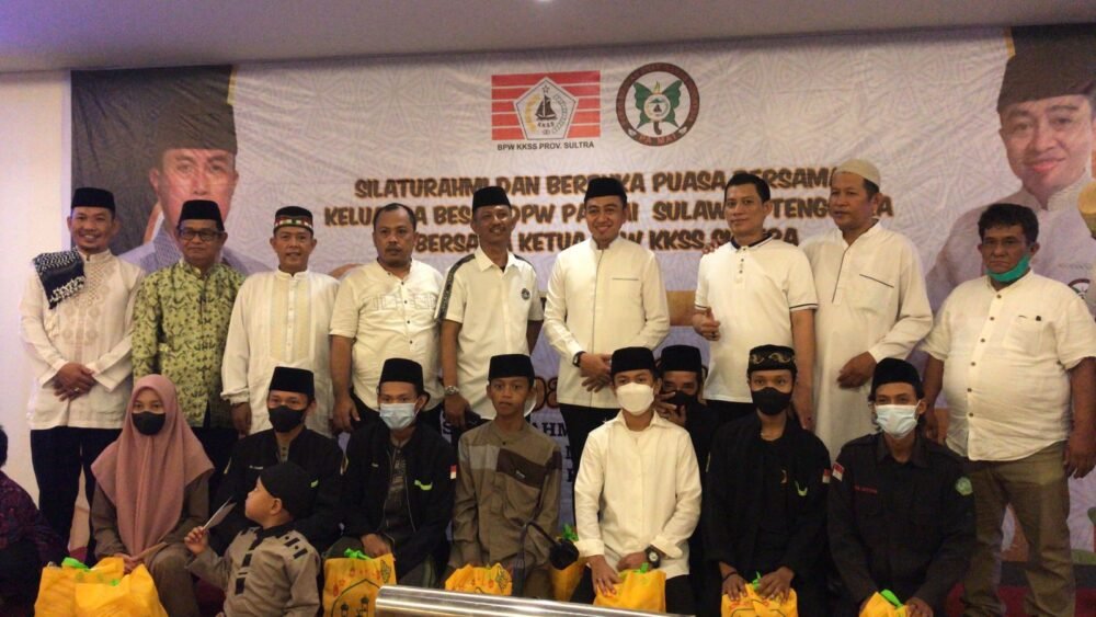 Berbagi di Ramadan, PAMAI Sultra Serahkan Santunan kepada Anak Yatim dan Ponpes Berbagi di Ramadan, PAMAI Sultra Serahkan Santunan kepada Anak Yatim dan Ponpes