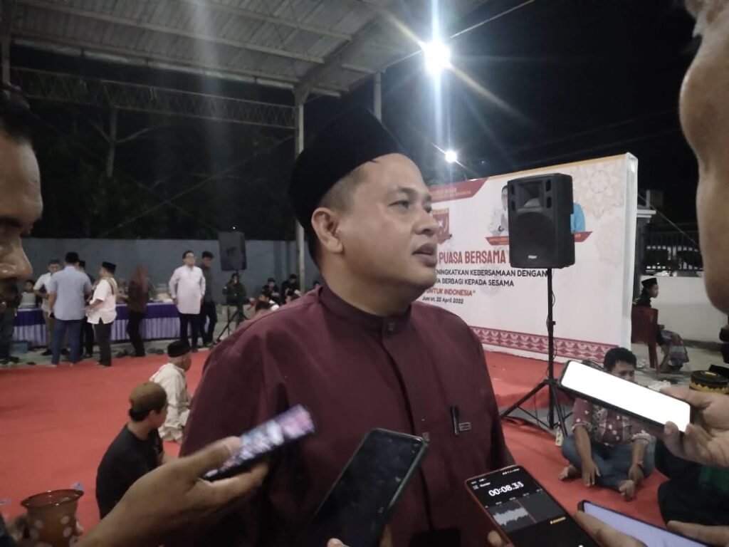 Ketua umum PB Hipti, Rusmin Abdul Gani. 