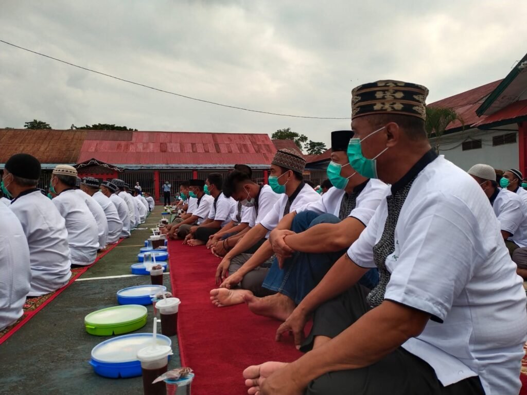Acara pembukaan program Penamas serta kegiatan safari Ramadan dan pesantren kilat di Lapas Kelas II A Kendari.