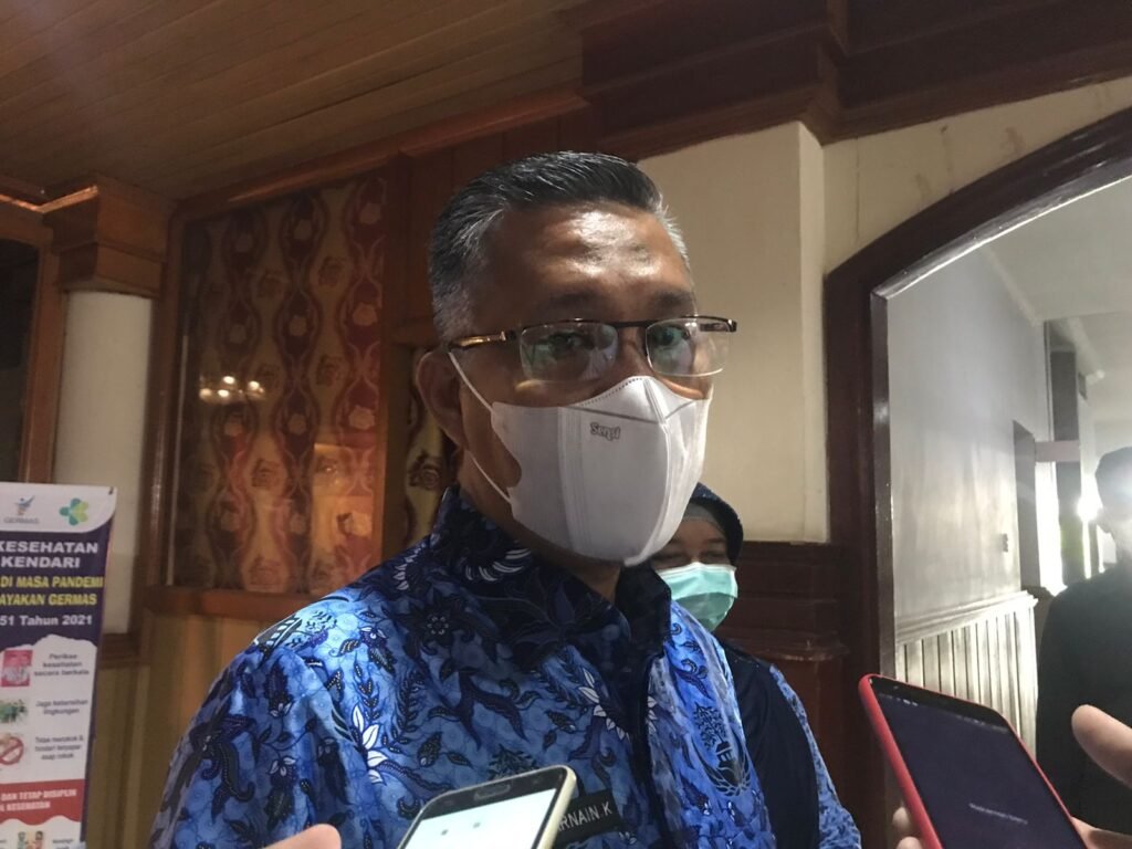 Wali Kota Kendari, Sulkarnain Kadir.