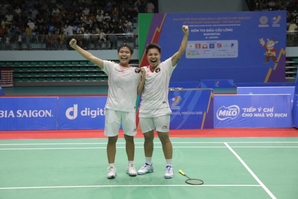 Apri/Fadia menang atas ganda putri Thailand pada cabor bulu tangkis SEA Games Vietnam 2021.