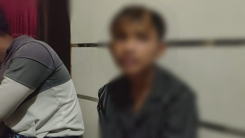 Anak di bawah umur inisial ARF (15) saat diamankan polisi.