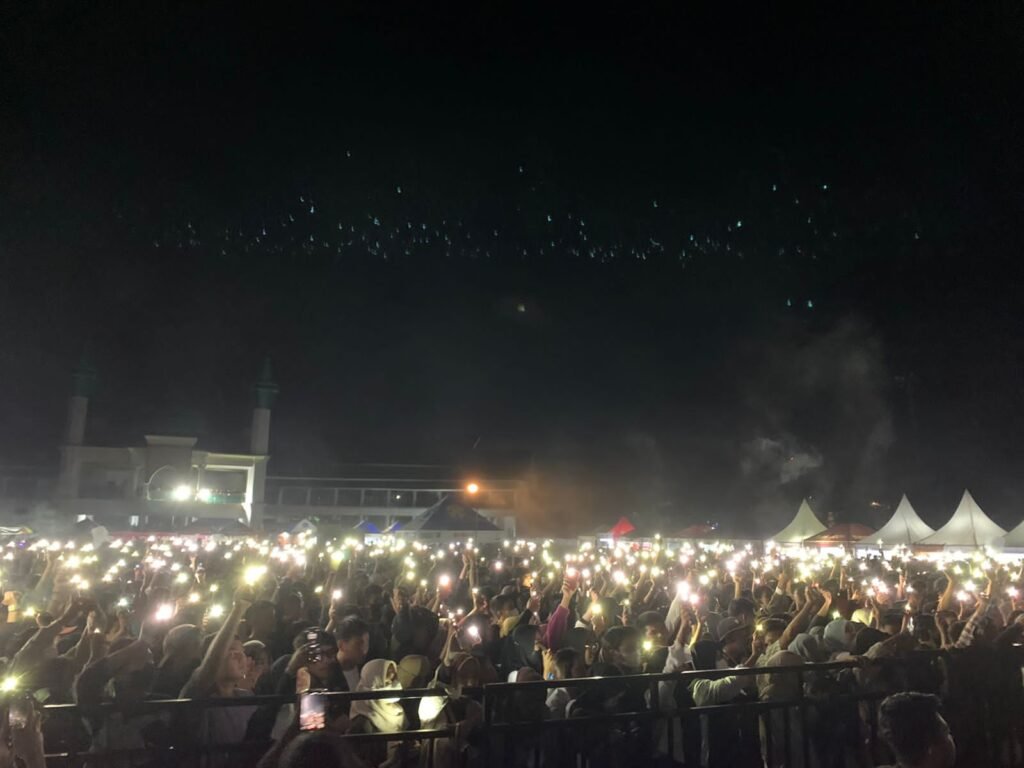 Konser Fourtwnty di Kendari, Jadikan Eks MTQ Lautan Cahaya