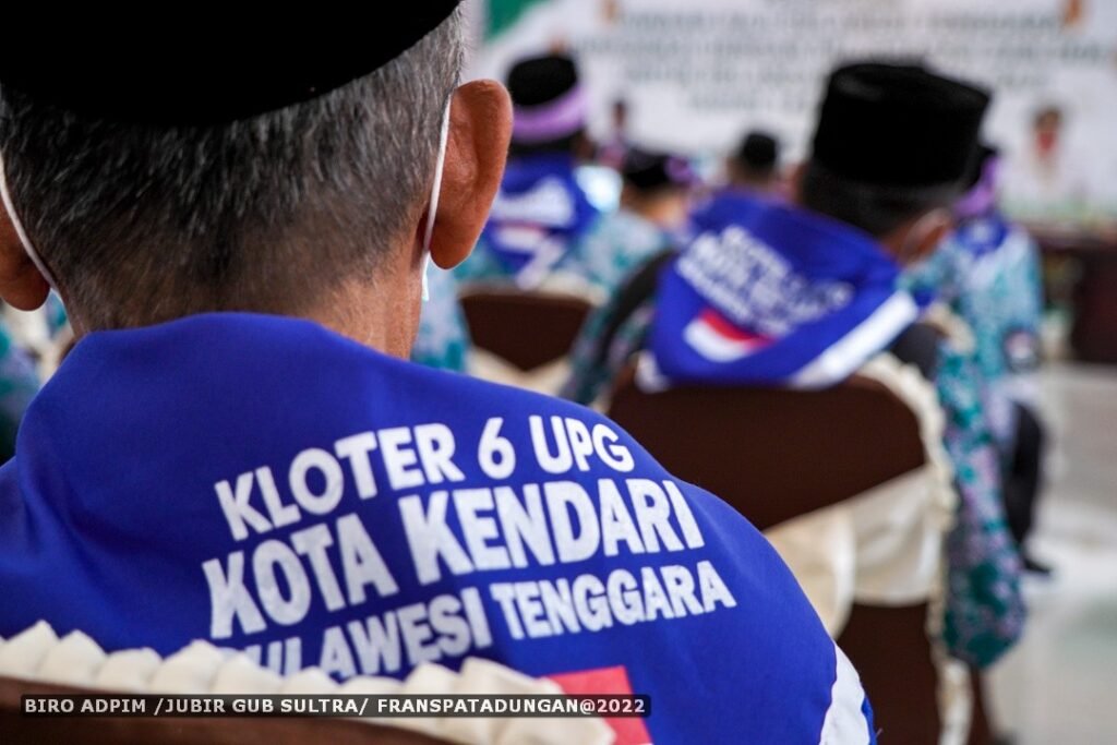 Jemaah calon haji Sulawesi Tenggara.