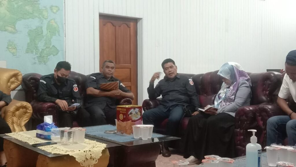 Pertemuan Bawaslu Sultra dan JPPR Sultra.