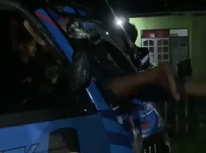 Kecelakaan di Konawe, Pengendara Motor Terpental Dalam Kabin Mobil Kecelakaan di Konawe, Pengendara Motor Terpental Dalam Kabin Mobil