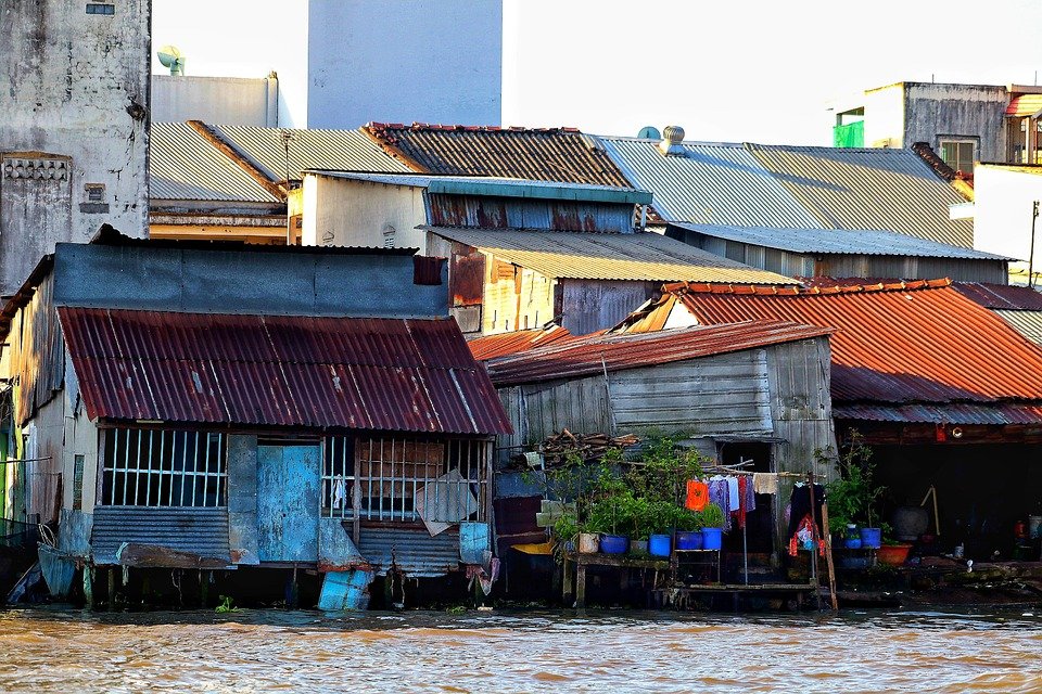 Pemprov Sultra Catat Sebanyak 321,53 Ribu Warga Jadi Masyarakat Miskin, Mayoritas Berada di Perdesaan Pemprov Sultra Catat Sebanyak 321,53 Ribu Warga Jadi Masyarakat Miskin, Mayoritas Berada di Perdesaan