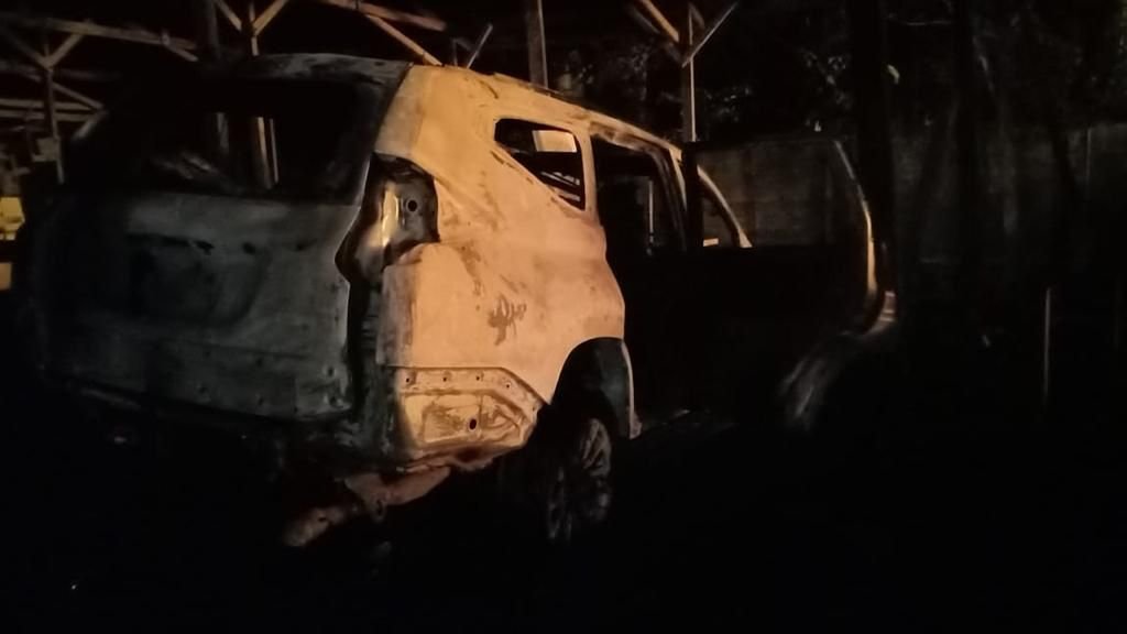 Mobil Pajero Sport ikut terbakar di gudang kopra PT Arindo, Jalan D.I Panjaitan, Kelurahan Wundudopi, Kecamatan Baruga, Kota Kendari, Sulawesi Tenggara (Sultra) hangus terbakar.