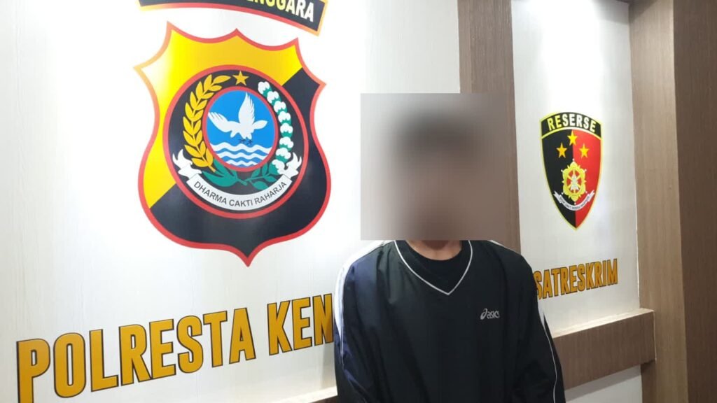 AN (16) pelaku pembusuran ibu rumah tangga di Kendari berhasil ditangkap.