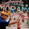 Sandiaga Uno Kunjungi Air Terjun Moramo yang Masuk 50 Desa Wisata Terbaik se-Indonesia