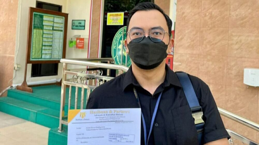 Polemik Kepemilikan PT Hikari Jeindo, Pengacara Tergugat: Suhadi Bukan Lagi Direktur Polemik Kepemilikan PT Hikari Jeindo, Pengacara Tergugat: Suhadi Bukan Lagi Direktur