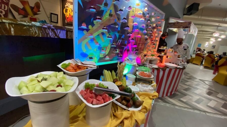 Carnival BBQ Claro Hotel Kendari, Makan Sepuasnya Cukup Bayar Rp150 Ribu per Orang