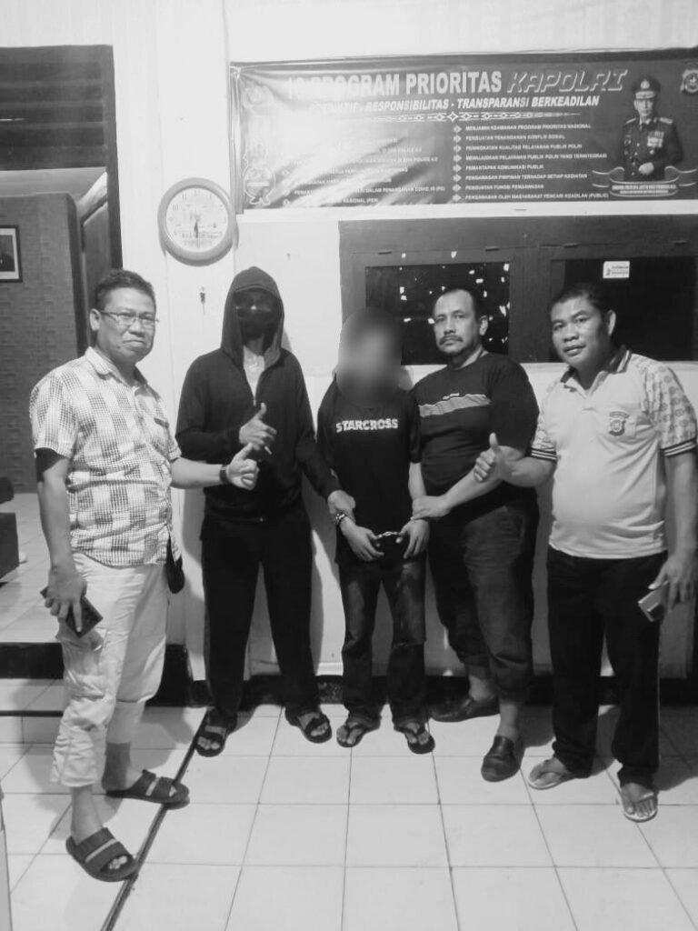 Pelaku berinisial SP diamankan di Polsek Kandai.