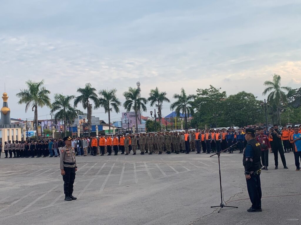 Suasana gelar pasukan pengamanan malam Tahun Baru 2023.