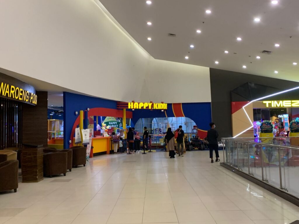 Kondisi terkini Lippo Plaza Kendari.